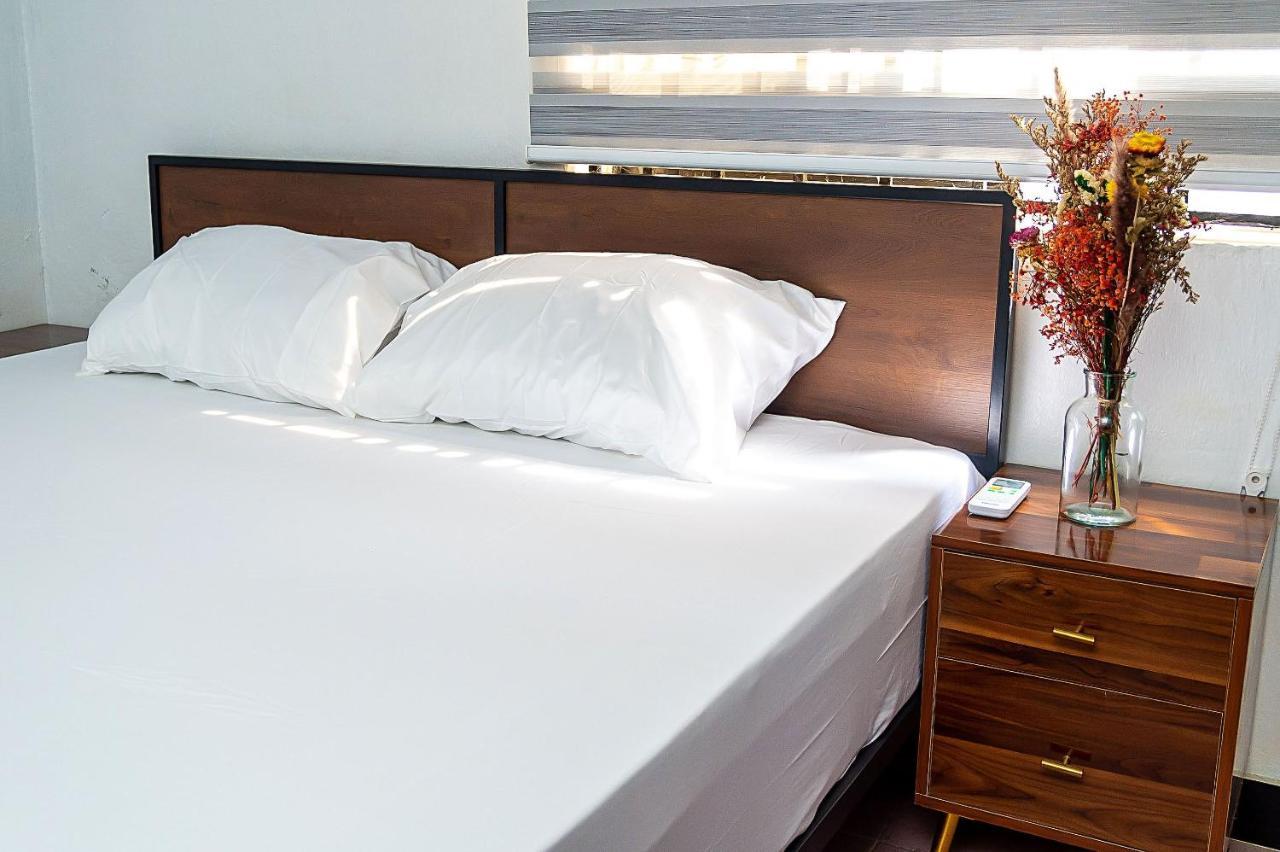 Palm Heights Apartments - Omole Phase 1, Ikeja Extérieur photo