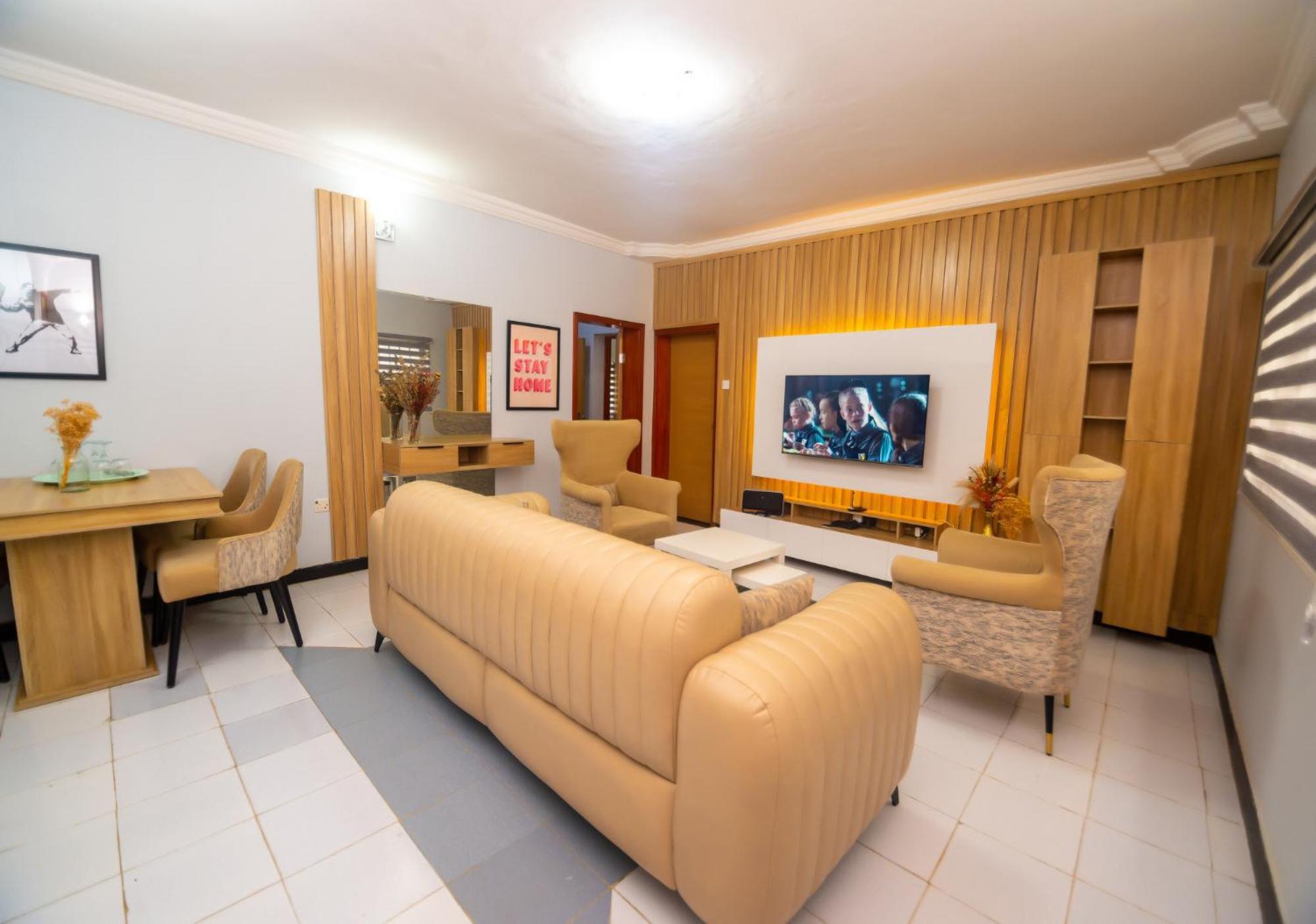 Palm Heights Apartments - Omole Phase 1, Ikeja Extérieur photo