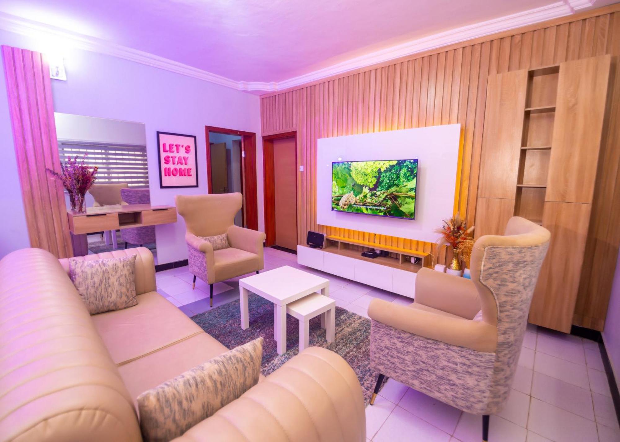 Palm Heights Apartments - Omole Phase 1, Ikeja Extérieur photo